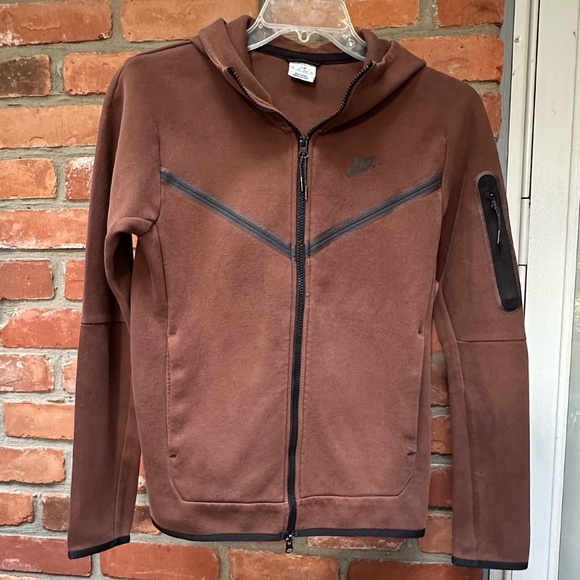 Nike Tops - Nike Sportswear Tech Fleece Full-Zip Hoodie ~ XS